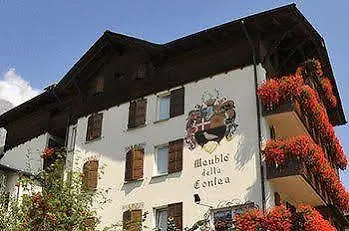Meuble Garni Della Contea Hotel Bormio
