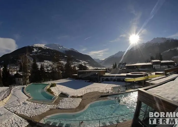 Meuble Garni Della Contea 3* ボルミオ