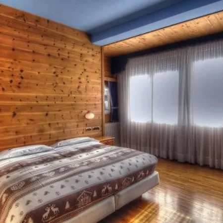 Meuble Garni Della Contea 3*