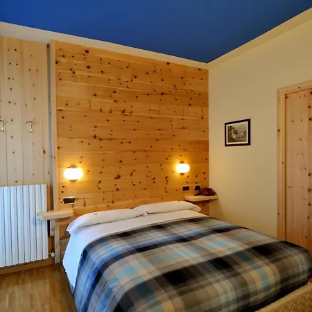 Meuble Garni Della Contea Otel