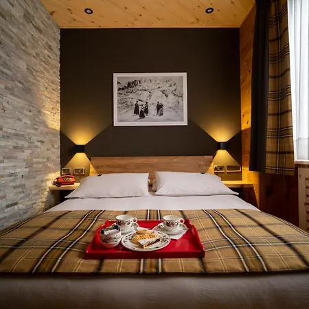 Meuble Garni Della Contea Otel 3*