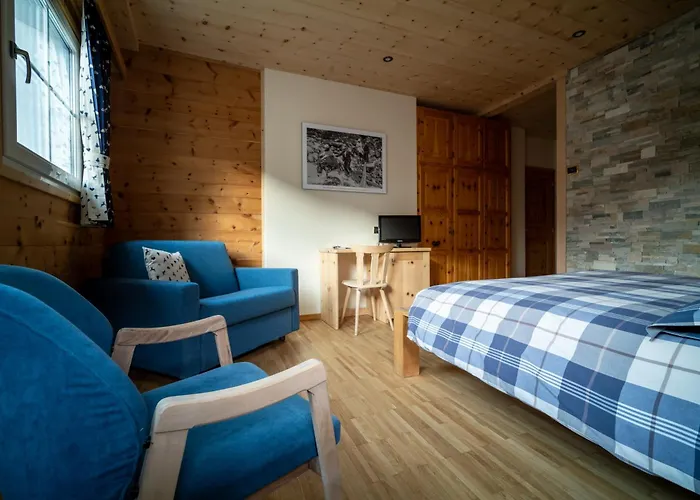 Meuble Garni Della Contea