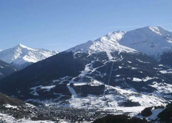 Meuble Garni Della Contea Hotel Bormio
