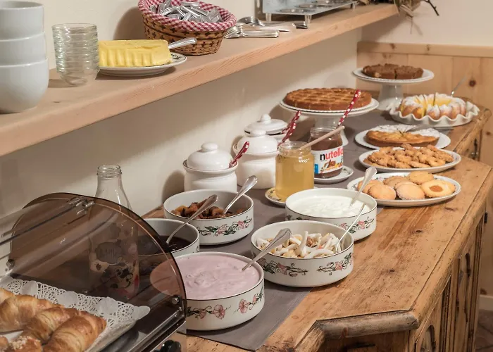 Meuble Garni Della Contea Hotel