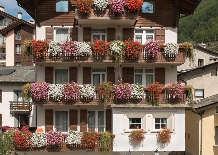 Meuble Garni Della Contea Bormio