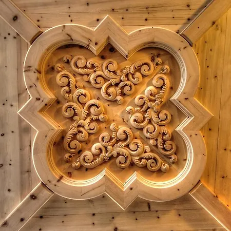 Meuble Garni Della Contea